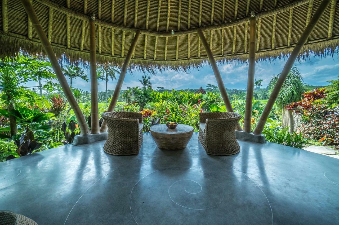 Malaya Villas Ubud テガララン エクステリア 写真