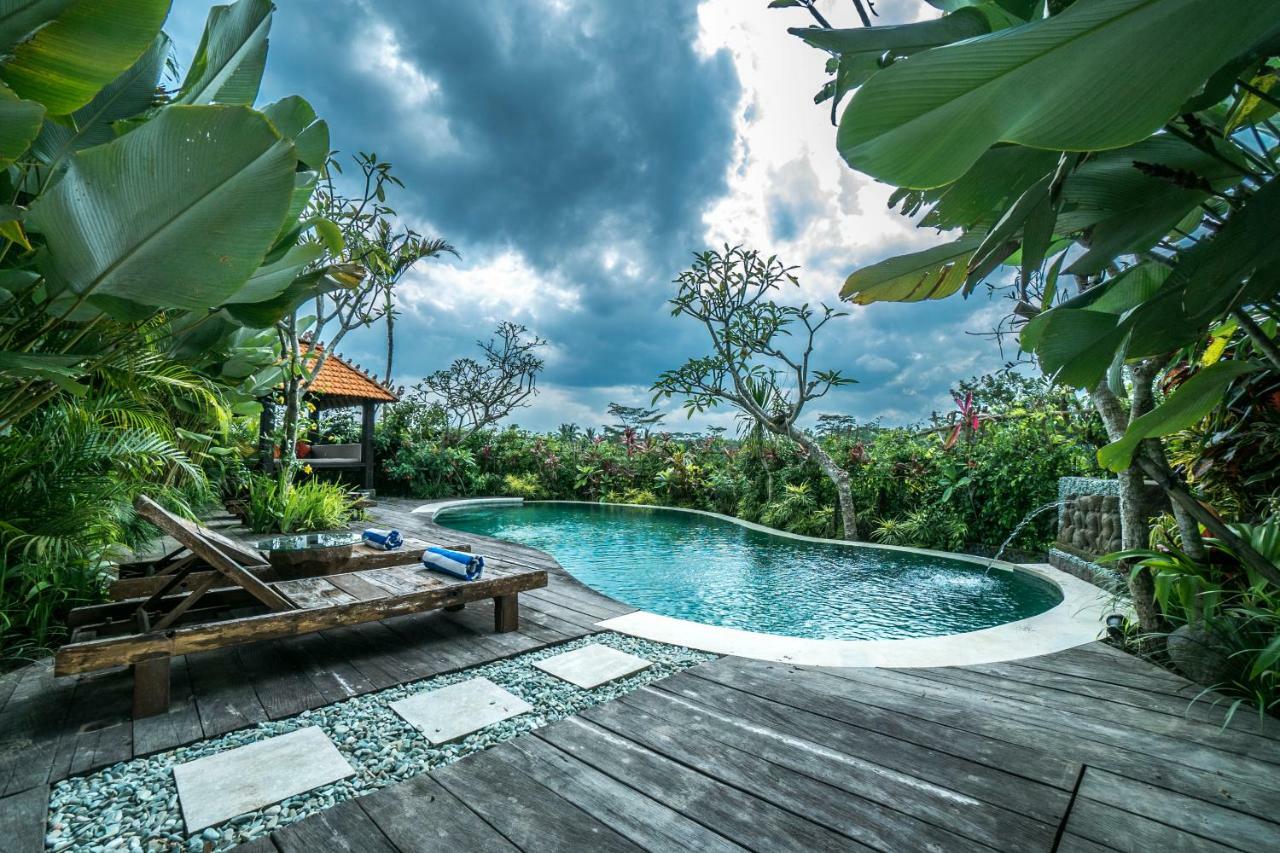 Malaya Villas Ubud テガララン エクステリア 写真