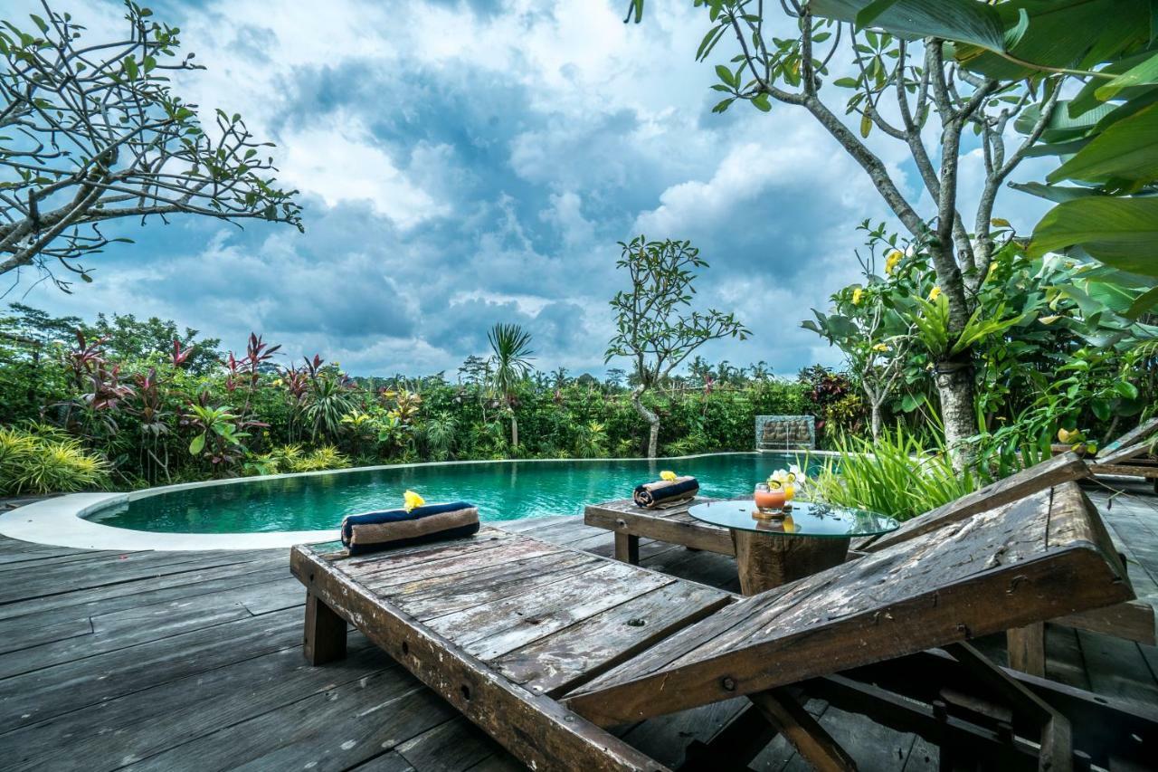 Malaya Villas Ubud テガララン エクステリア 写真