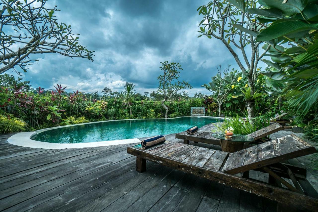 Malaya Villas Ubud テガララン エクステリア 写真